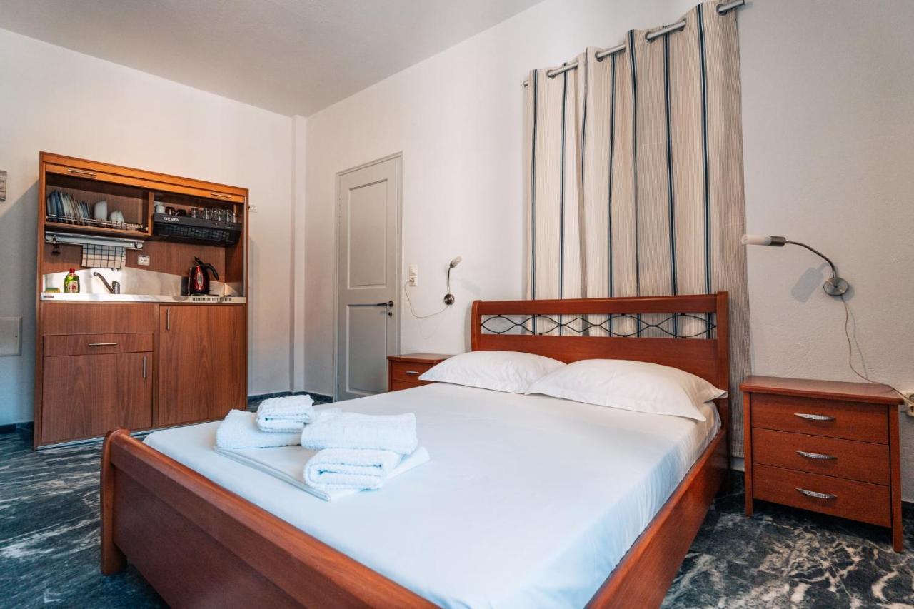 Meropi Rooms Kamares  Екстериор снимка