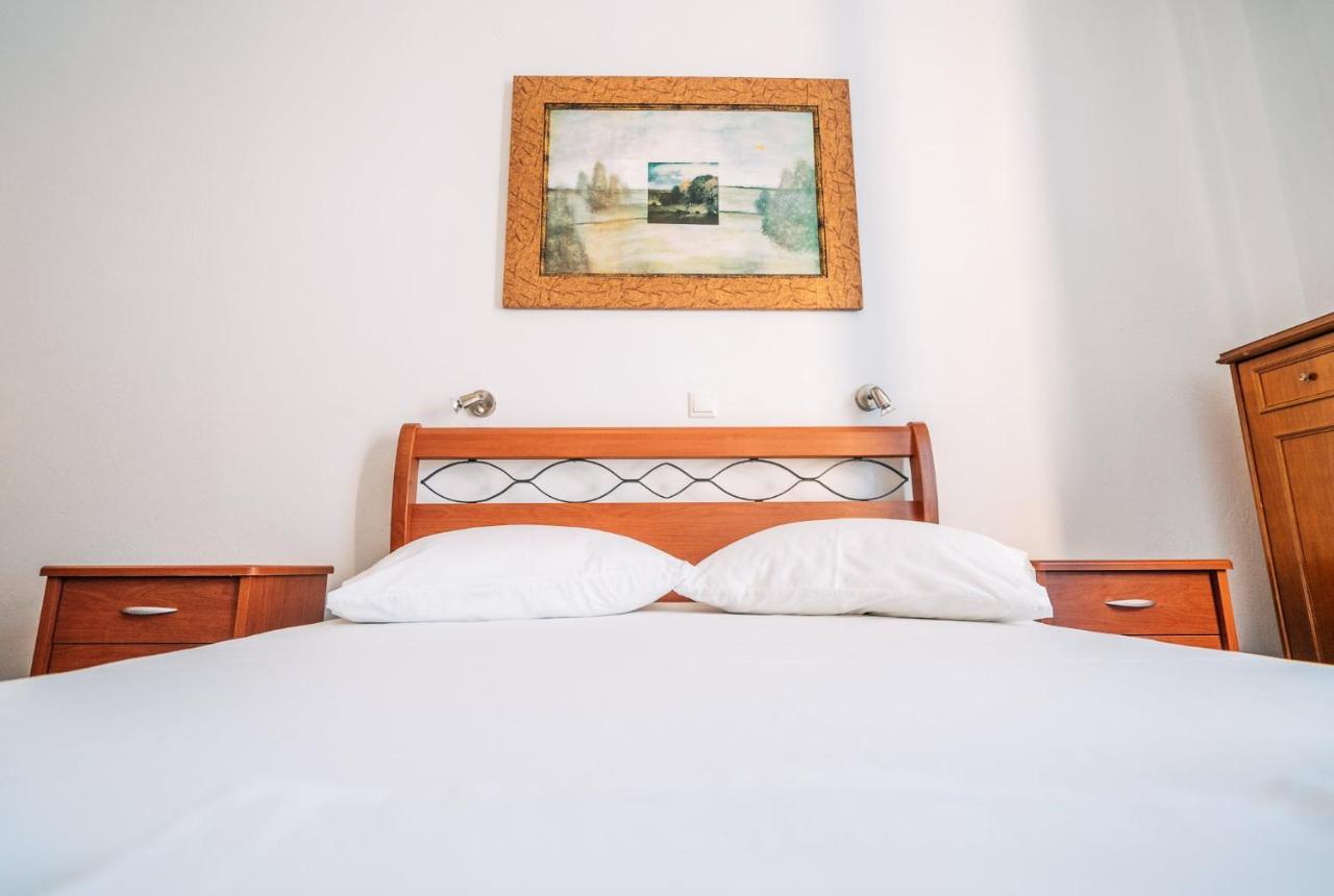 Meropi Rooms Kamares  Екстериор снимка