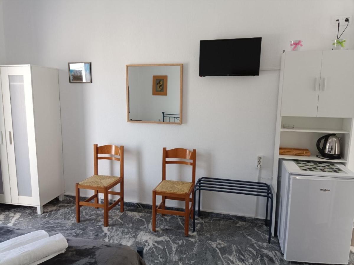 Meropi Rooms Kamares  Екстериор снимка