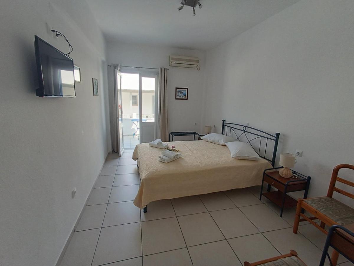 Meropi Rooms Kamares  Екстериор снимка